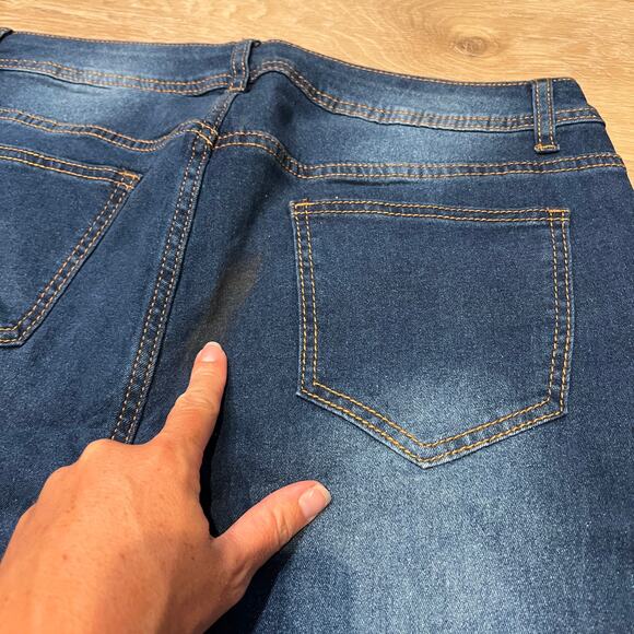 ASHLEY STUART Women's Sequined Mid Rise Skinny Jeans Size 14 In Denim - Picture 11 of 14